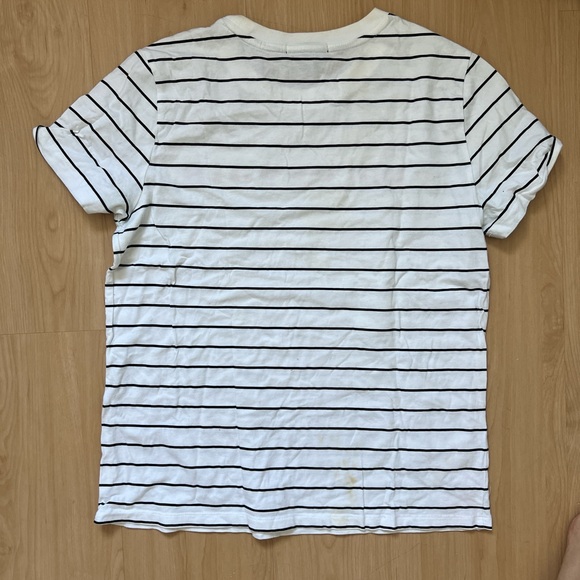 Super cute tshirt - Picture 3 of 3